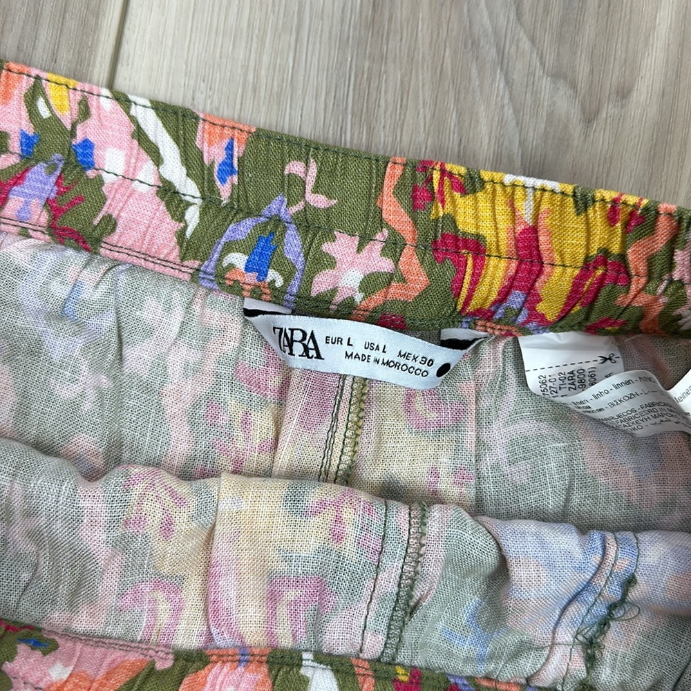 Zara Olive Green Multicolor Printed Women's Shorts - Picture 5 of 8